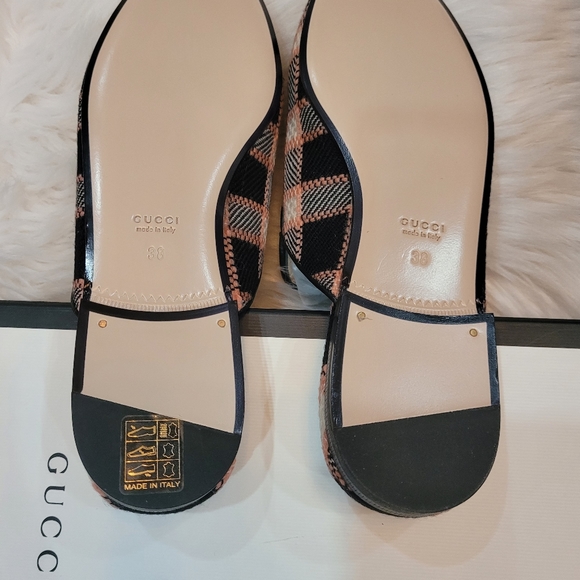 *GUCCI* Princetown Tweed Slide - Picture 4 of 9